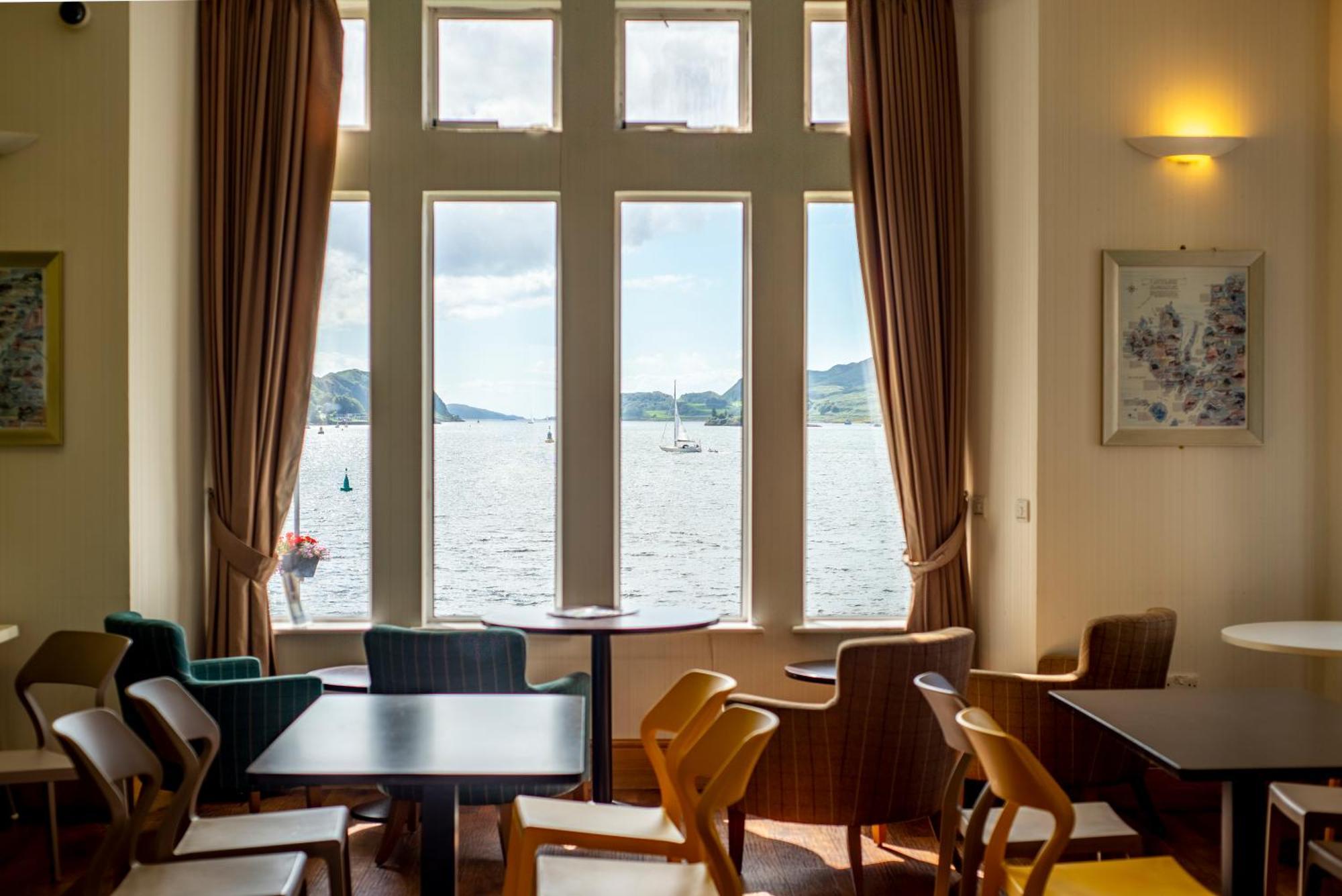 Oban Youth Hostel Экстерьер фото The Harbour Room