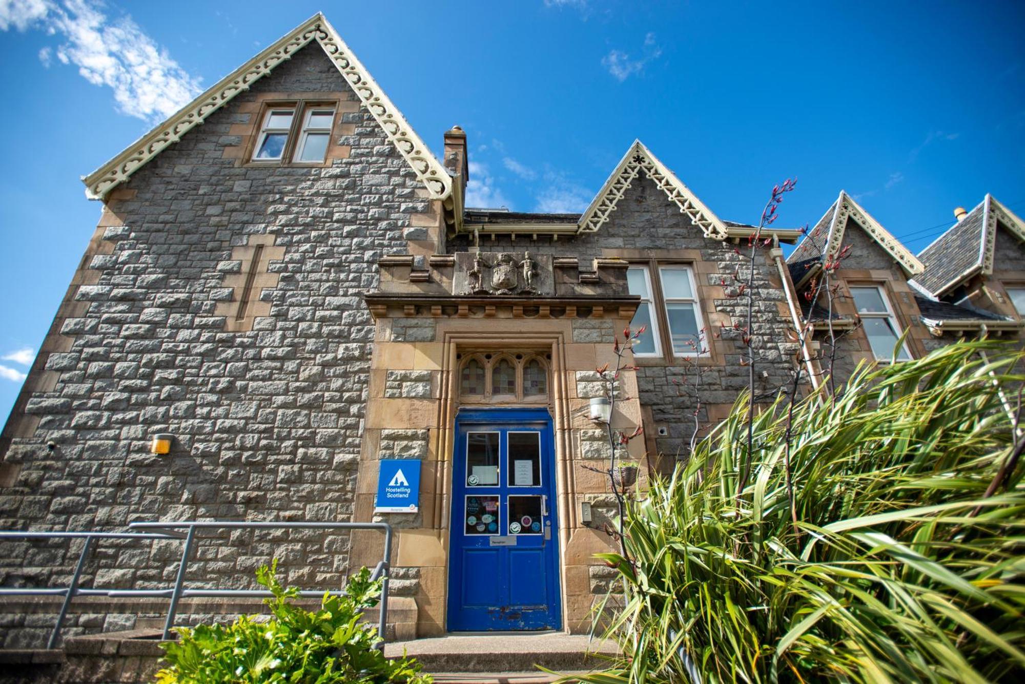Oban Youth Hostel Экстерьер фото The old school house